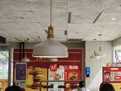 -麦当劳(塔园路店)