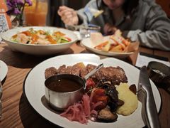 -芭莉与彩虹西餐厅(成都合生汇店)