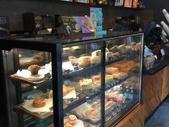 面包甜点陈列柜-星巴克(成都龙湖三千集店)