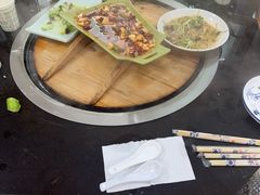 -北京龙庆四季香农家饭庄·灶台鱼·碳烤虹鳟鱼(龙庆峡店)