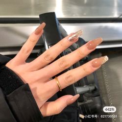 -Pink You美甲洗眉纹绣定制中心