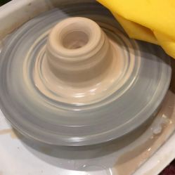 -泥娃娃DIY陶吧(易生活购物公园店)