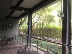 -宝界普菲特湖畔酒店