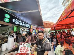 -哈海英麻辣烫(中华西路步行街店)