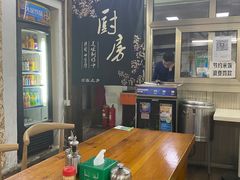 大堂-青岛排骨饭米线(原东平里店)