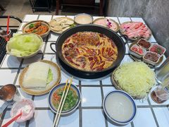 -贰回巷火锅馆(钟楼店)