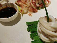 芥末芦笋拼象拔贝-闻见中国海南菜(K11店)