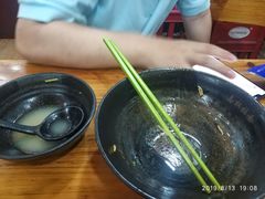 -志权牛肉面(灵山路店)