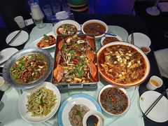 -巴特餐饮6加1音乐餐吧·新疆菜