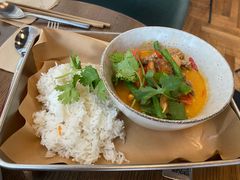 泰式红咖喱牛肉饭-Wagas沃歌斯(合生汇店)