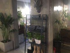 -HIGH FIVE哈福手工汉堡(桂林路店)