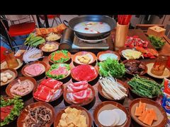 -黑金·寻焰自助百汇·烤肉·火锅(中街店)