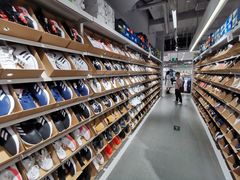 -唯品会(北京国瑞城店)