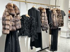-肃宁华斯国际裘皮城