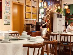 -江城小馆陕南妈妈菜·全球旅行餐厅(钟楼店)