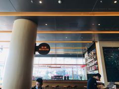 -星巴克臻选(上海合生汇1F店)