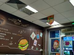 -华莱士·全鸡汉堡(湛江新华店)