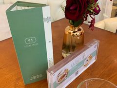 -燕庭·纯燕窝·甜品下午茶(南京西路店)
