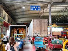 -曼阁市场水果批发市场