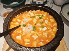 石锅蟹黄豆腐-醉舍·新淮扬菜(长宁龙之梦店)