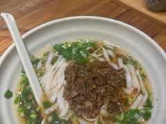 -湘人龙记老长沙米粉(鸟巢店)