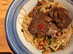 牛肉拌粉-万方圆拌粉瓦罐汤(滕王阁旗舰店)