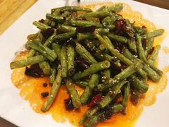 -东北农家院·铁锅炖(莘庄店)