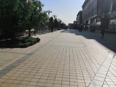 -百荣世贸商城