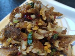 手撕小黄鱼-小城粥道·海胆鲜虾粥(解放广场店)