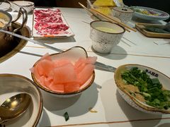 -牛人日志·鲜牛肉骨汤火锅(万科里瑧店)