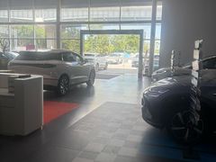 -比亚迪上海弘仁4S(杨浦店)