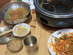 -青瓦餐厅·生鱼片·韩园烤肉(西塔店)