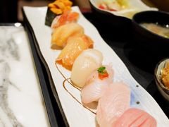 -家贺屋刺身寿司专门店