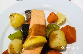 Pork Balls with Smoked Salmon