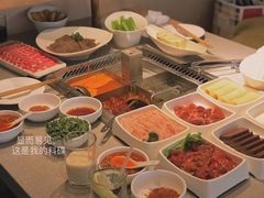 -海底捞火锅鲜切牛肉主题店(长寿路店)