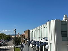 -马德里拉斯咯扎斯购物村