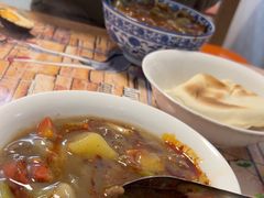 -刘老虎肉丸糊辣汤(总店)