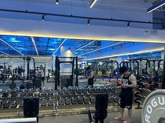 -威仕顿健身游泳(御锦城店)