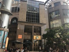 -星巴克臻选(北京世贸天阶店)