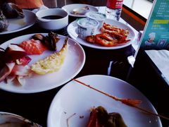 -荣誉国际酒店-云顶旋转餐厅