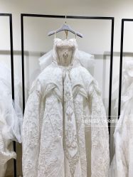 -Renee芮亦婚纱