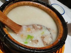 -粤港湾砂锅粥·宵夜(宝龙店)