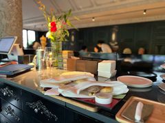 -弦月窗LUNETTE BY AMANDA(复兴路店)