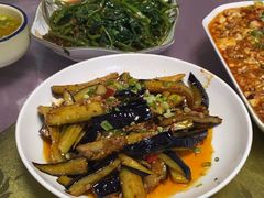 -洪霞餐馆