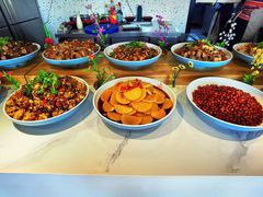 -爱永尚海鲜自助火锅烤肉(恩施店)