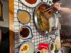 -山悦里 山野·鲜火锅(罗斯福广场店)