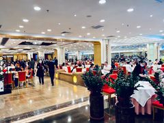 -凤凰楼酒家·粤宴点心(华强北店)