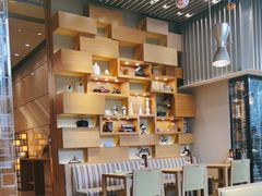 -两咖啡自助餐厅(静安香格里拉酒店)