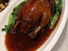 八宝葫芦鸭-东方明珠老上海8号餐厅(东方明珠广播电视塔店)