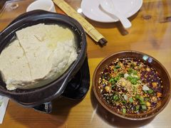 -重庆石磨豆花庄(乔庄店)